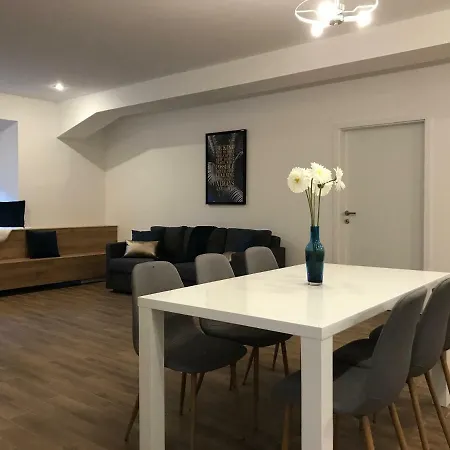 Appartement Jure In *