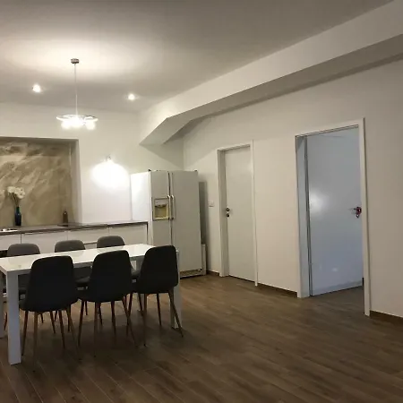 Jure In לובליאנה