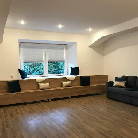 Appartement Jure In *