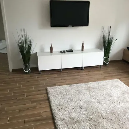 Appartement Jure In *