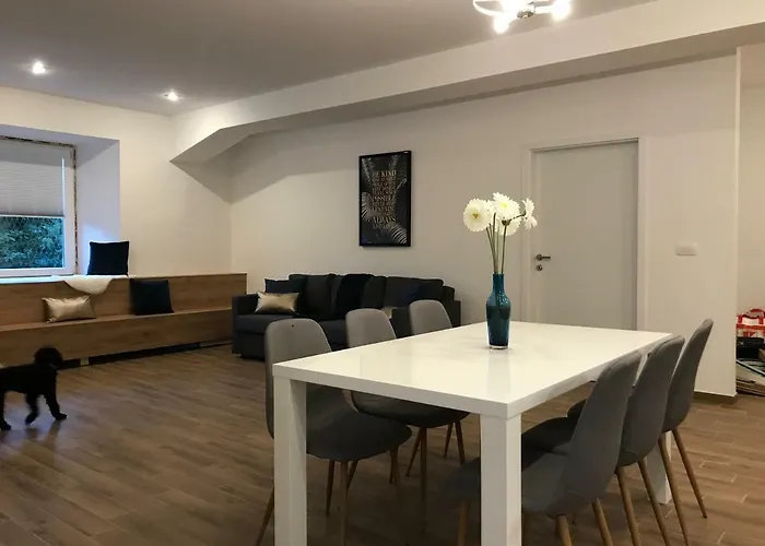 Appartement Jure In *